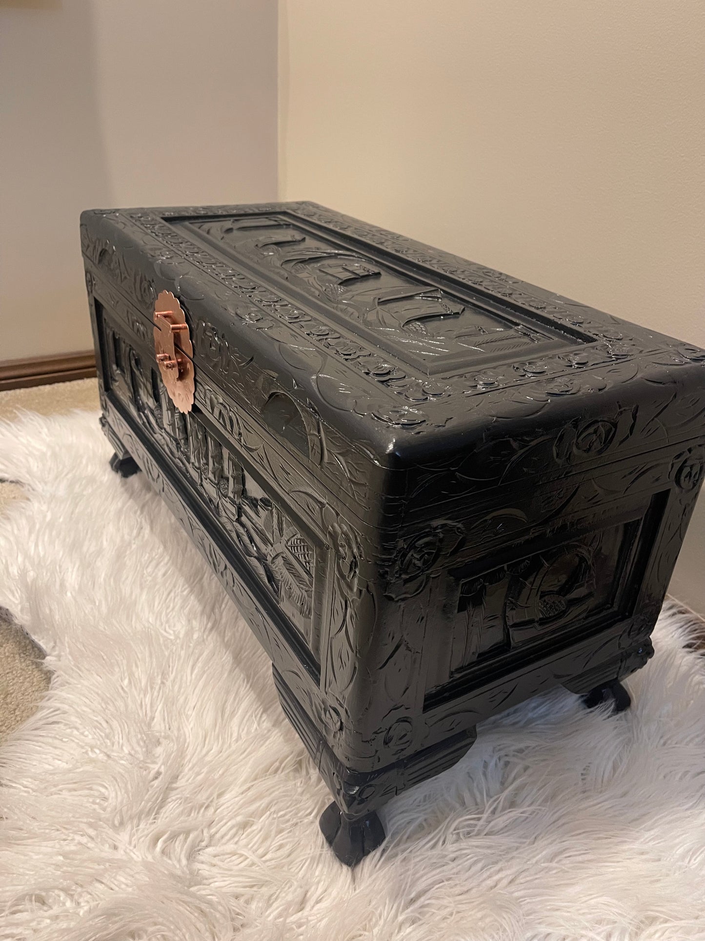 Black camphor chest