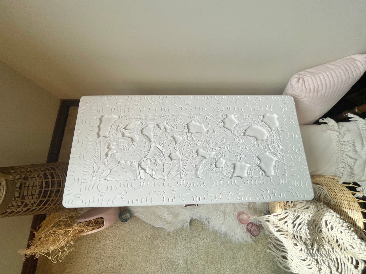 White camphor chest with copper rose latch