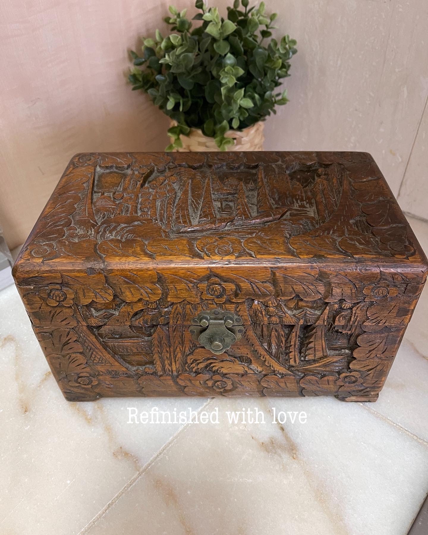 Small camphor chest